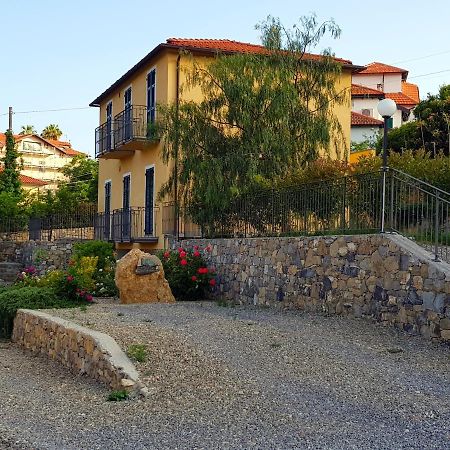 Casa Laura Villa Imperia Ngoại thất bức ảnh