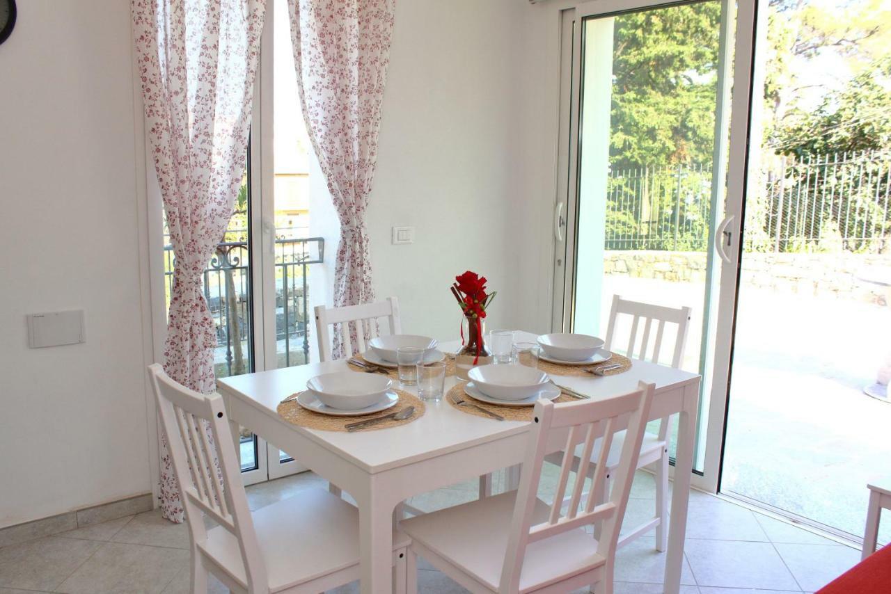 Casa Laura Villa Imperia Ngoại thất bức ảnh