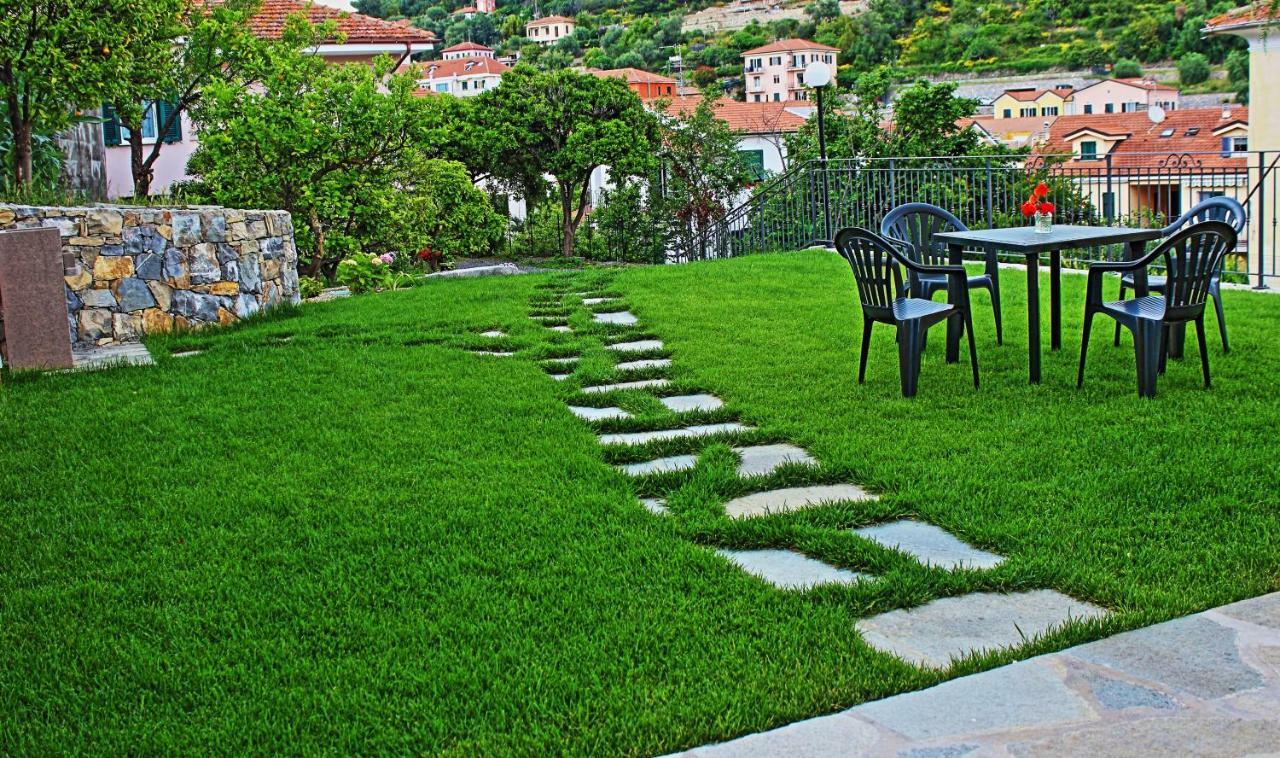 Casa Laura Villa Imperia Ngoại thất bức ảnh